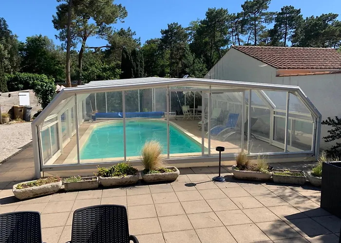 Villa Les Conches 14 Couchages Avec Piscine Chauffee *