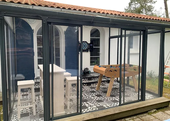 Les Conches 14 Couchages Avec Piscine Chauffee Villa